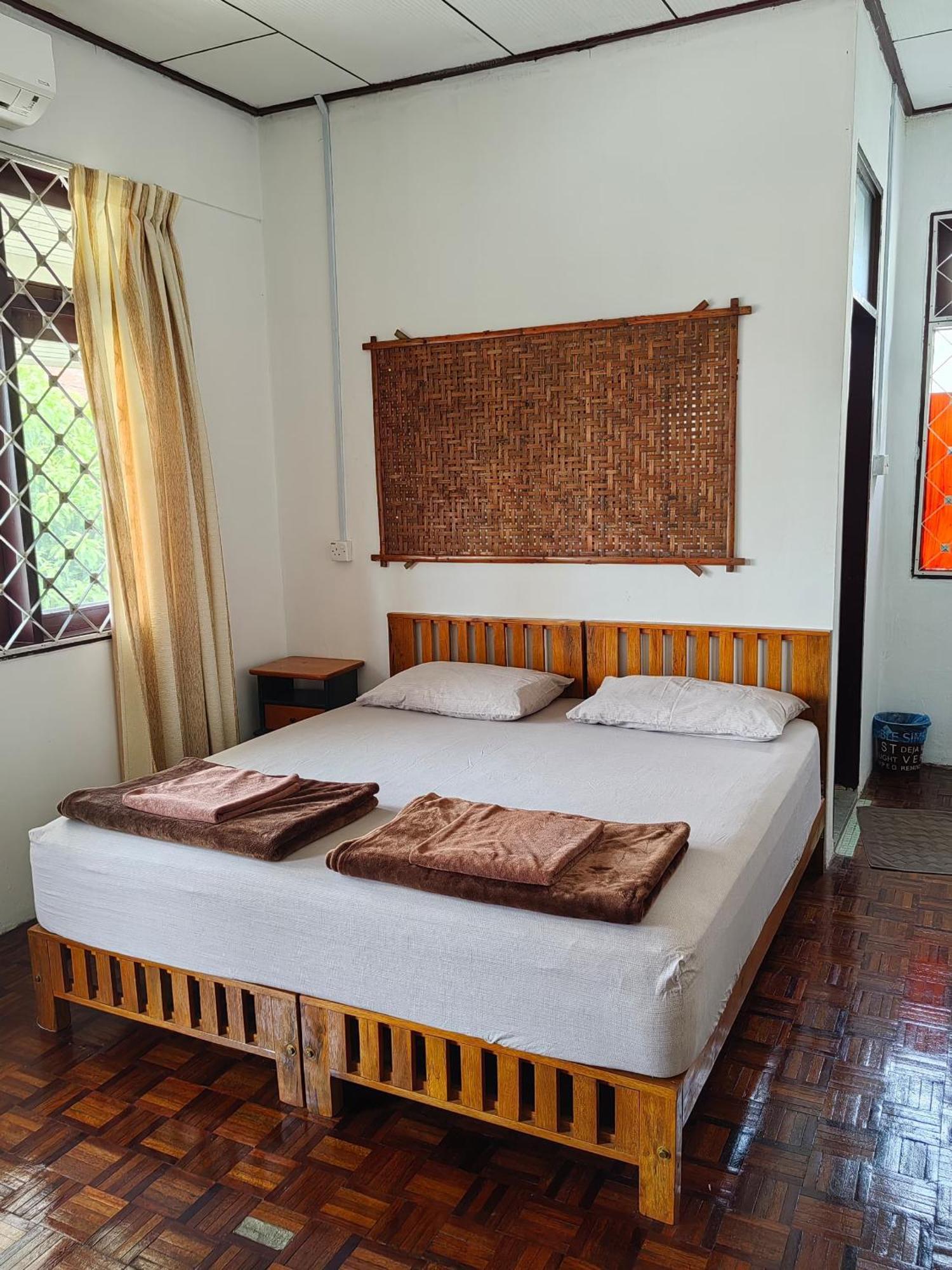Little Cozy Homestay Kota Bharu Exteriör bild