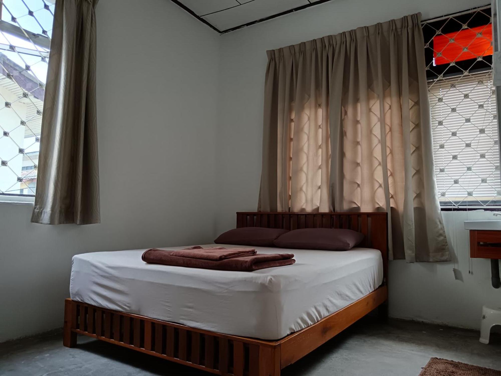Little Cozy Homestay Kota Bharu Exteriör bild